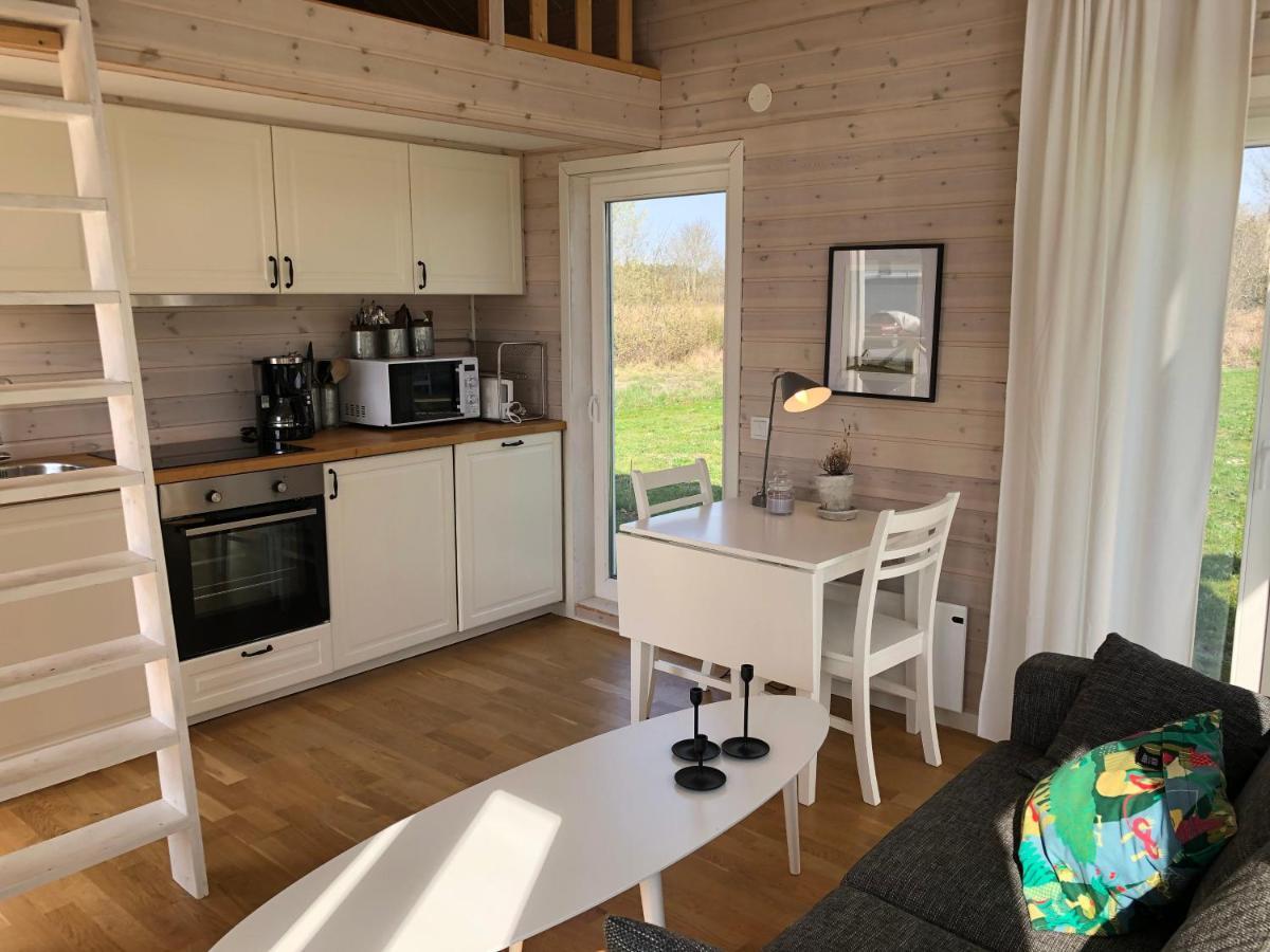 Вилла Lilla Sommarhuset Burgsvik Экстерьер фото